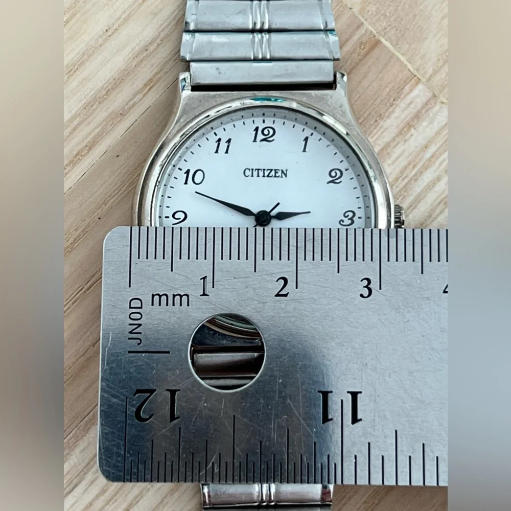 Citizen Watch Vintage White Dial Stainless Adjustable Bracelet Quartz